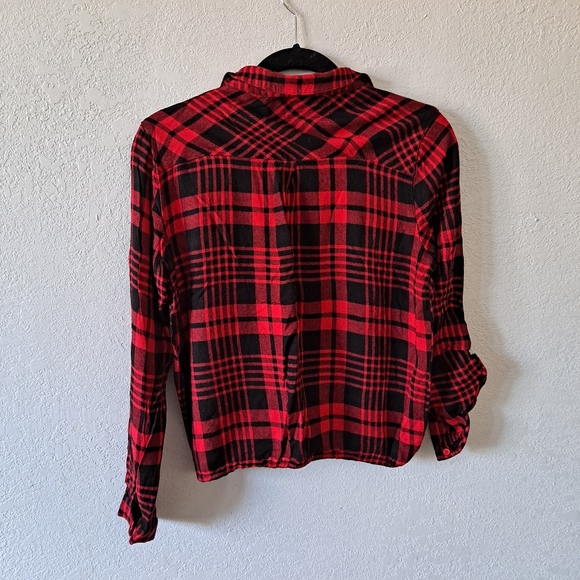 Timing Red Plaid Flannel - Picture 6 of 6
